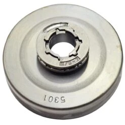 Oleo-Mac 970, 971, 980, 981, GS720, GS820 Chainsaw Centre Drive Sprocket 3/8” Pitch 7 Teeth 111203X, 63285